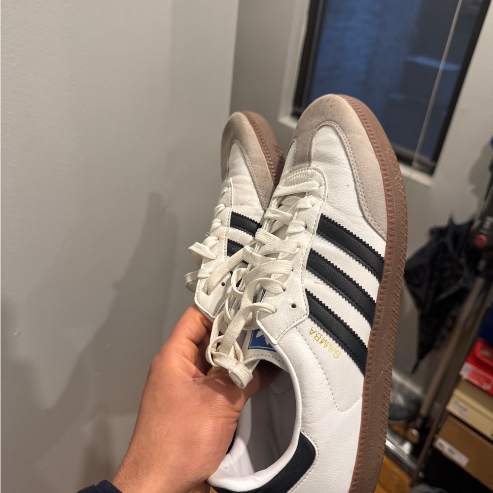 Adidas Men's White and Black Sneakers